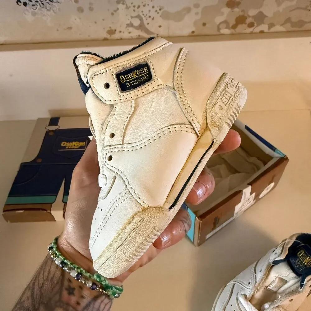 Vintage New old stock OSH KOSH 80s SNEAKERS